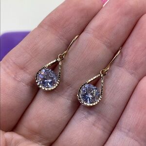 💛 Classic Gold Plated Crystal Teardrop Earrings